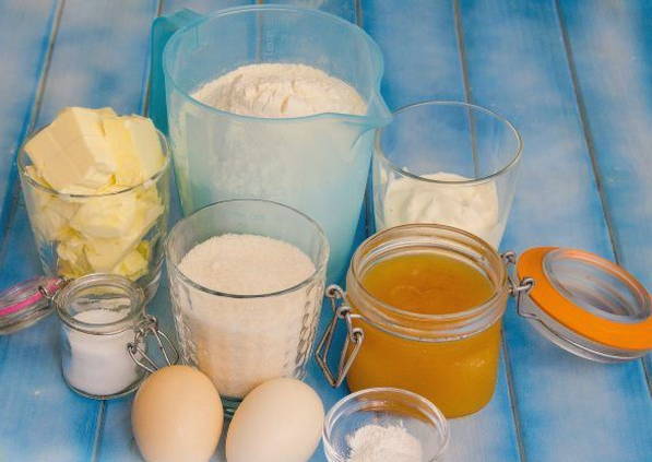 Печенье с песочной крошкой и вареньем