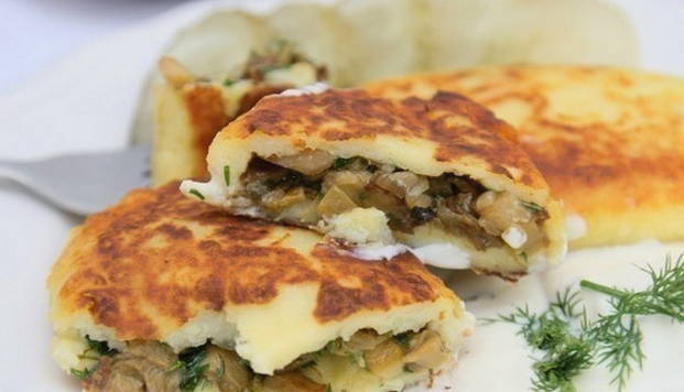 Жареные пирожки с грибами