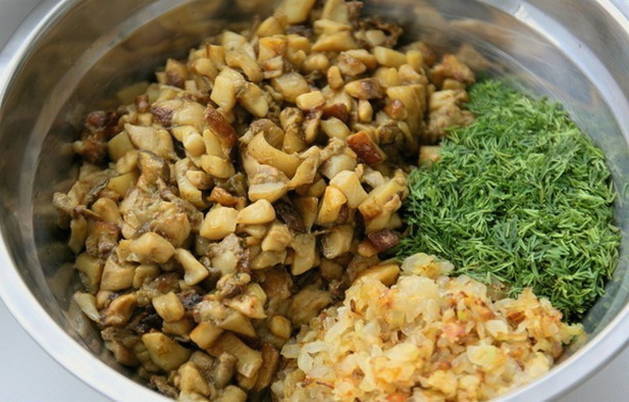 Жареные пирожки с грибами Жареные пирожки с грибами