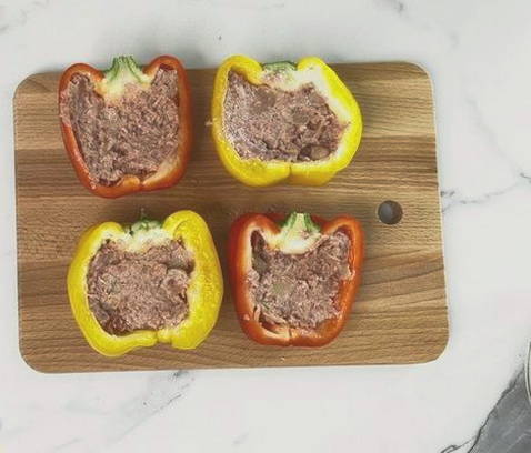 Фаршированные перцы с сыром Фаршированные перцы с сыром