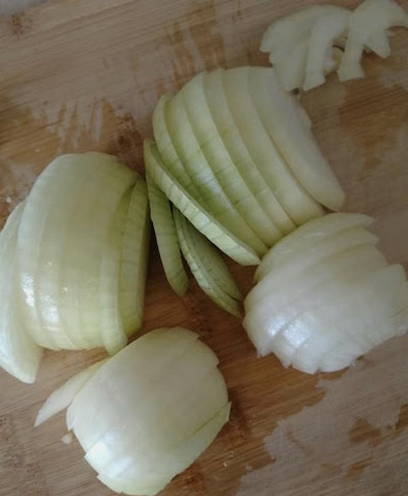 Удон с говядиной и овощами Удон с говядиной и овощами
