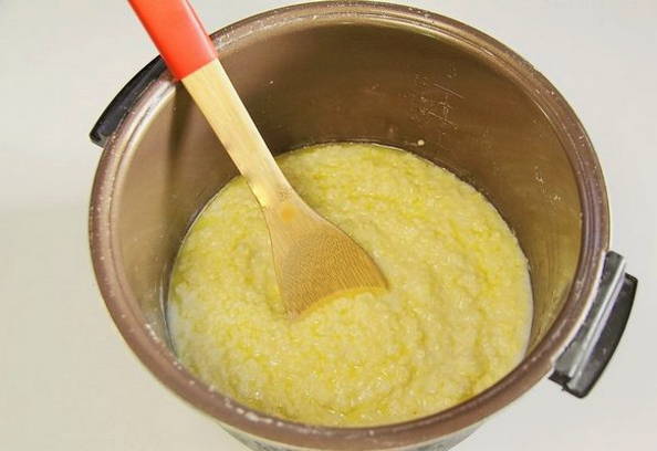 Молочная пшенная каша в мультиварке Молочная пшенная каша в мультиварке