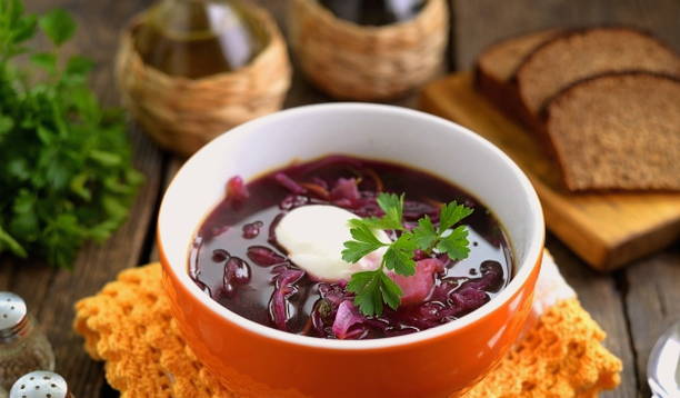 Щи из краснокочанной капусты Щи из краснокочанной капусты