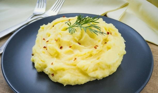 Пюре с яйцом и молоком Пюре с яйцом и молоком