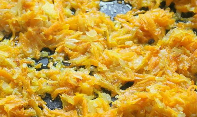 Тушеная капуста с шампиньонами