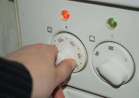 Пирог с вареньем «Три стакана»