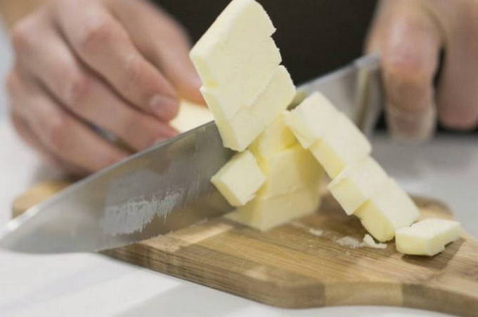 Пирог с вареньем «Три стакана»