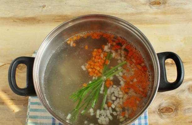 Суп гречневый с мясом Суп гречневый с мясом