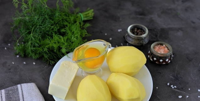 Картофельное пюре с яйцом Картофельное пюре с яйцом