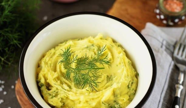 Картофельное пюре с яйцом Картофельное пюре с яйцом