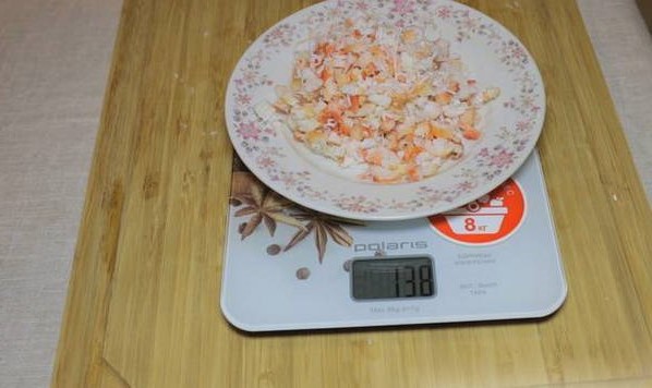 Салат с камчатским крабом Салат с камчатским крабом