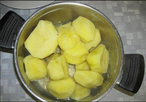 Картофельное пюре с яйцом и молоком Картофельное пюре с яйцом и молоком