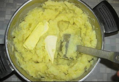Картофельное пюре с яйцом и молоком Картофельное пюре с яйцом и молоком