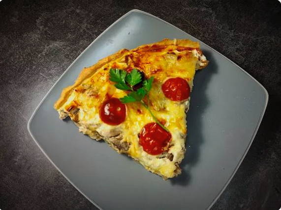 Киш с курицей и грибами и сыром Киш с курицей и грибами и сыром