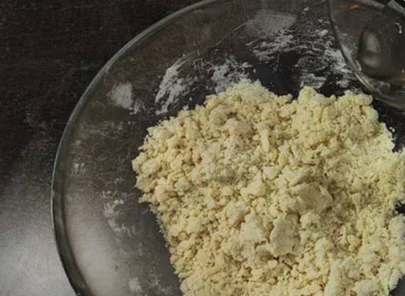 Киш с курицей и грибами и сыром Киш с курицей и грибами и сыром