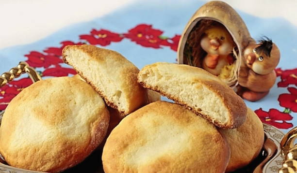 Шаньги со сметаной Шаньги со сметаной