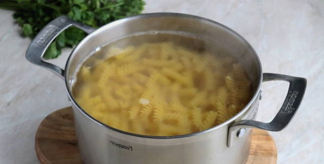 Макароны с печенью Макароны с печенью