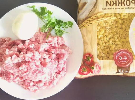 Рожки с фаршем на сковороде Рожки с фаршем на сковороде