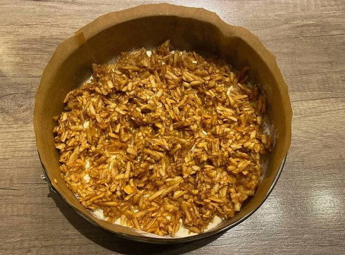 Пирог «Три стакана» с яблоками и молоком Пирог «Три стакана» с яблоками и молоком