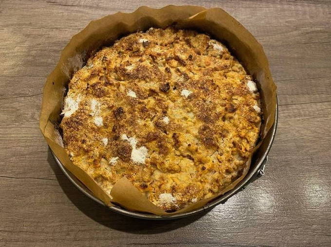 Пирог «Три стакана» с яблоками и молоком Пирог «Три стакана» с яблоками и молоком