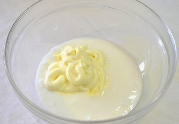 Соус для шаурмы из кефира и майонеза Соус для шаурмы из кефира и майонеза
