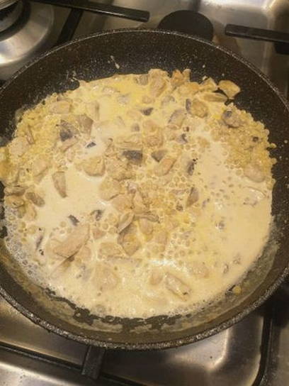 Птитим с курицей в сливочном соусе Птитим с курицей в сливочном соусе