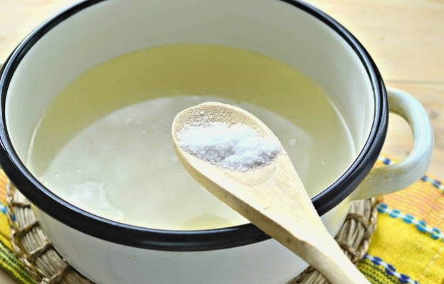 Суп на курином бульоне с фрикадельками