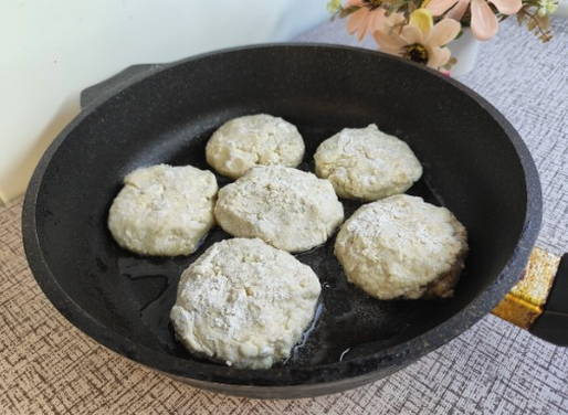 Сырники без яиц с бананом