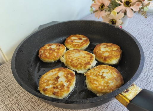 Сырники без яиц с бананом