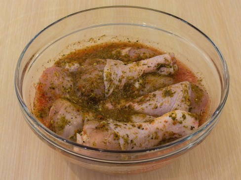 Тушеная капуста с курицей в духовке