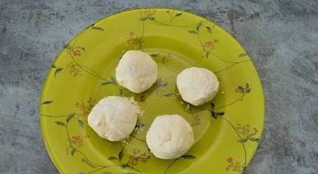 Сырники без яиц на сковороде
