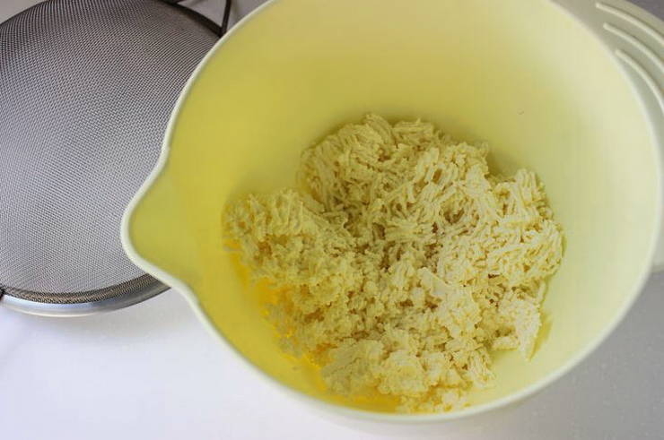 Сырники из творога без яиц Сырники из творога без яиц