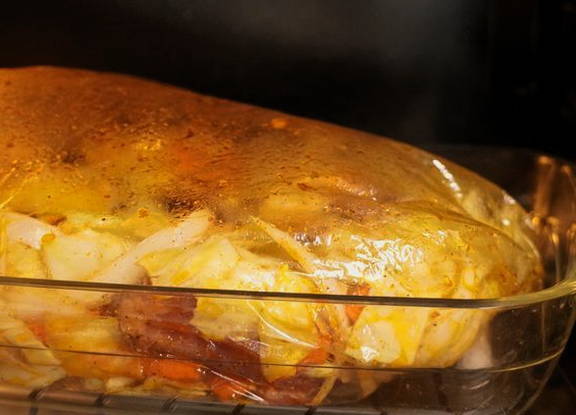 Тушеная капуста с картошкой и мясом в духовке Тушеная капуста с картошкой и мясом в духовке
