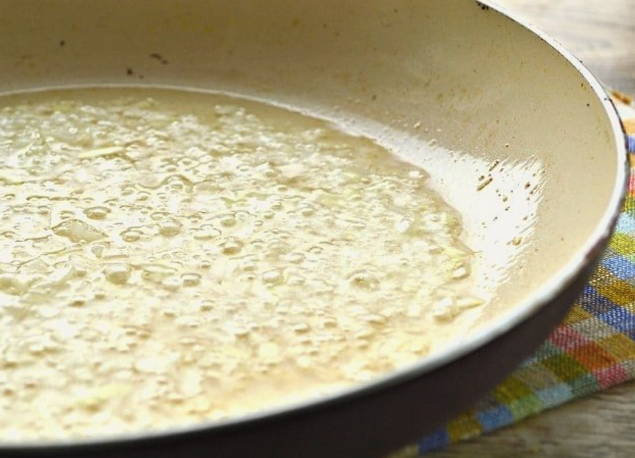 Макароны по-флотски с колбасой Макароны по-флотски с колбасой