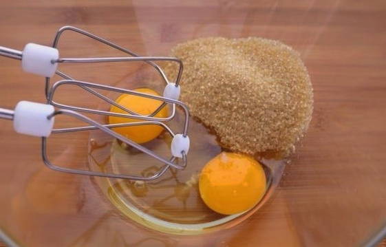 Морковный торт с грецкими орехами Морковный торт с грецкими орехами