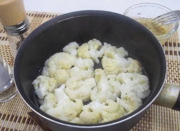 Жареная цветная капуста в кляре