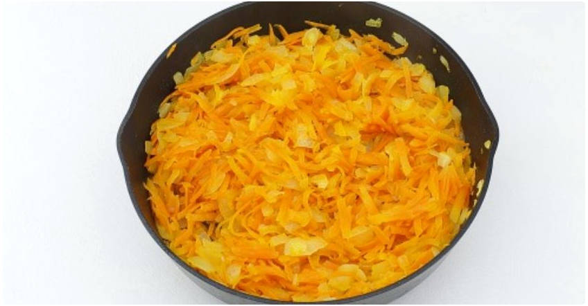 Тушеная капуста без мяса на сковороде Тушеная капуста без мяса на сковороде