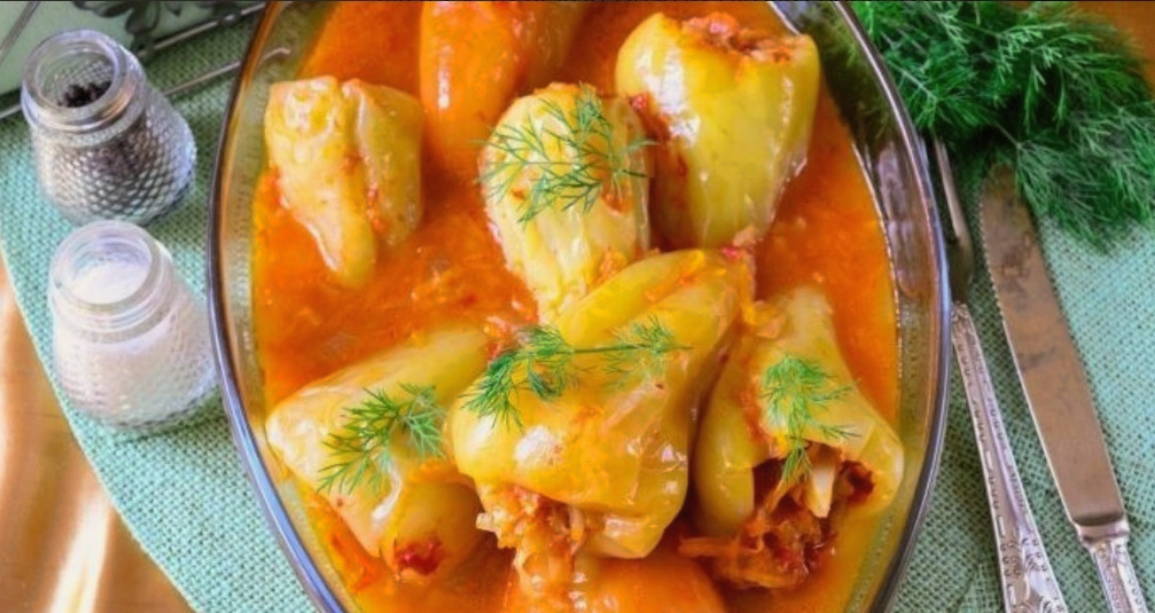 Перцы, фаршированные овощами без мяса