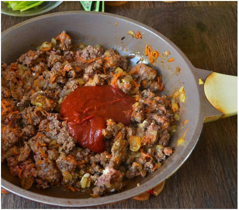 Макароны по-флотски с морковью и луком Макароны по-флотски с морковью и луком