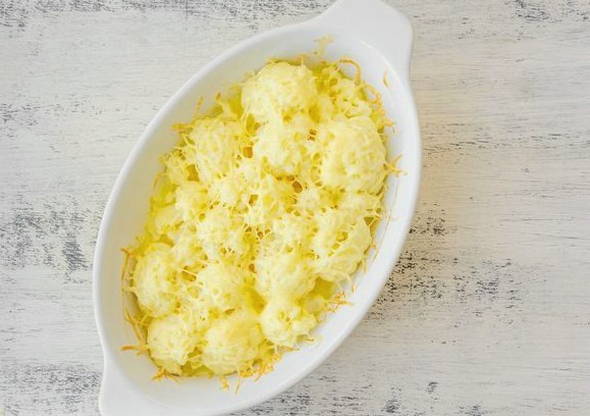 Цветная капуста со сметаной, сыром и яйцом в духовке Цветная капуста со сметаной, сыром и яйцом в духовке