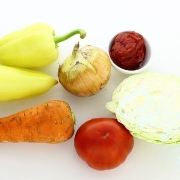 Перец, фаршированный овощами Перец, фаршированный овощами