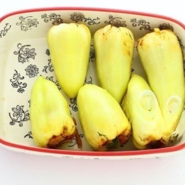 Перец, фаршированный овощами Перец, фаршированный овощами