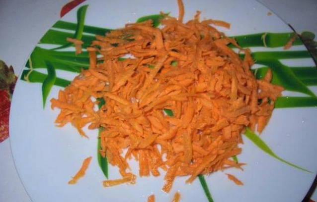 Перец, фаршированный куриным фаршем Перец, фаршированный куриным фаршем