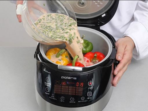 Перец, фаршированный мясом и рисом в мультиварке Перец, фаршированный мясом и рисом в мультиварке