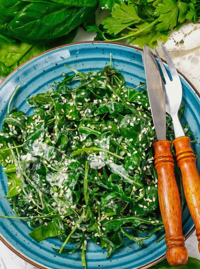 Салат со шпинатом и рукколой Салат со шпинатом и рукколой