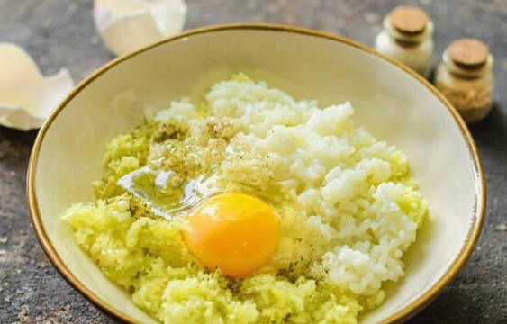 Котлеты из кабачков с рисом Котлеты из кабачков с рисом