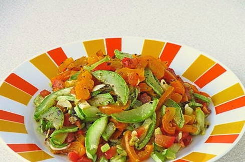 Теплый салат из кабачков Теплый салат из кабачков