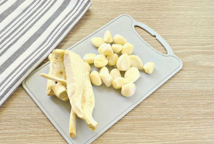 Соус из помидоров и чеснока на зиму