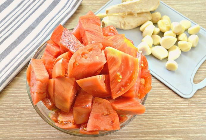 Соус из помидоров и чеснока на зиму