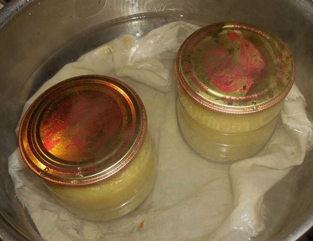 Соус из яблок к мясу на зиму